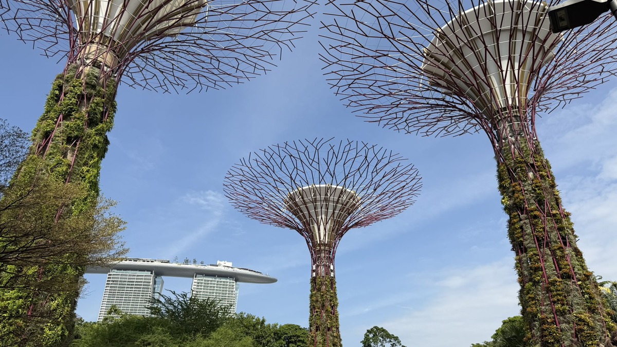Singapore Ranked World’s Second-Richest Country in 2025